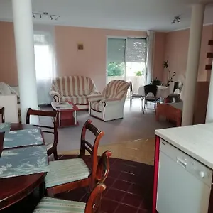  Apartman Rokus Apartman